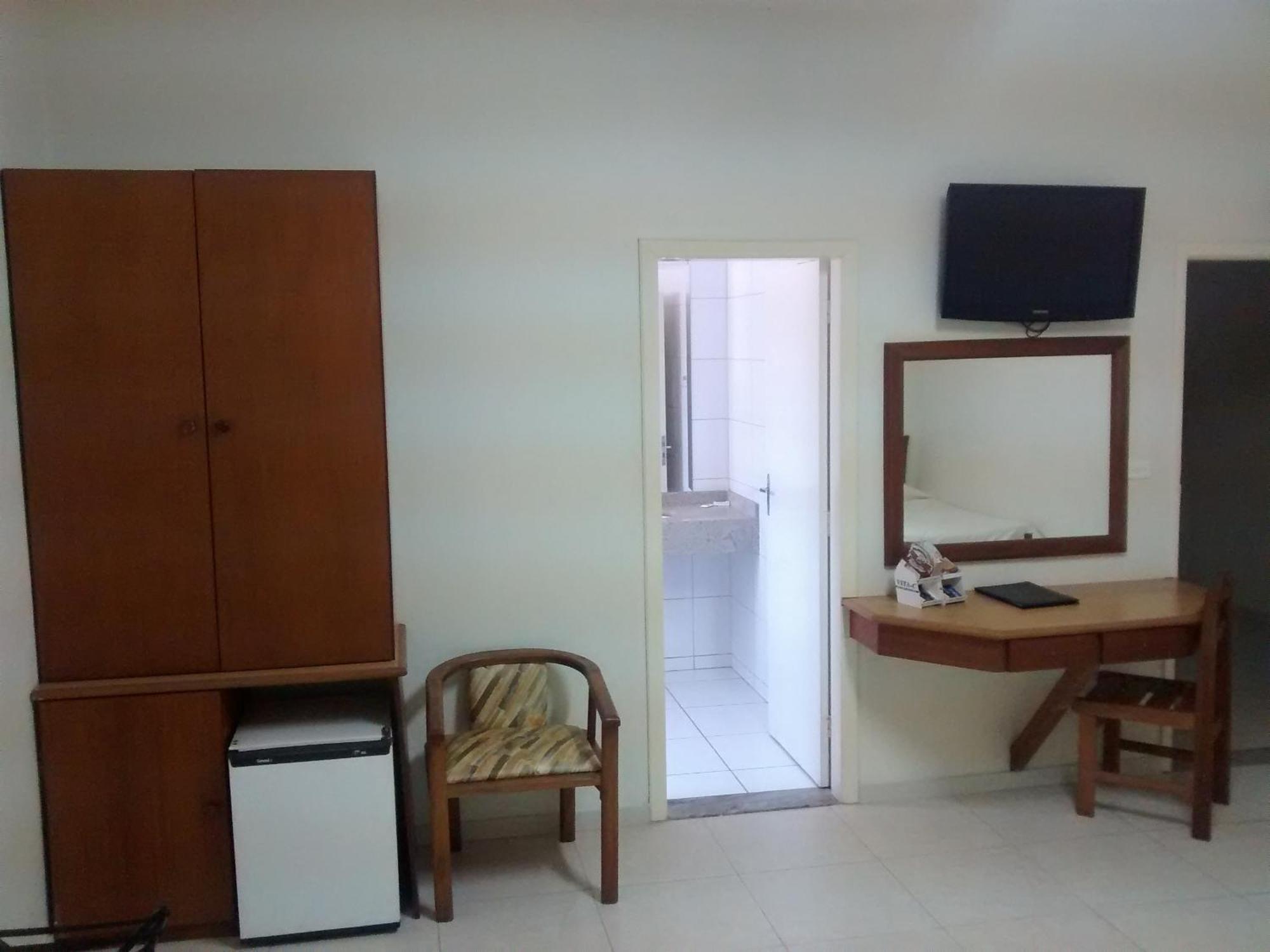 Regio Plaza Hotel Oruinhos Oda fotoğraf